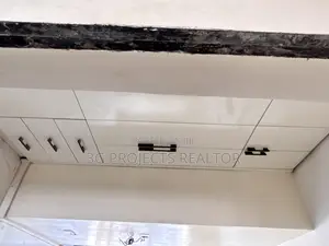 Furnished 4bdrm Townhouse/Terrace in Sunnyvale Gardens, Dakwo District
