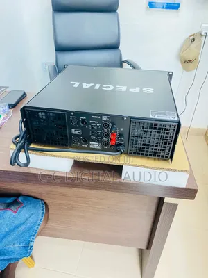 Special Usa Professional Power Amplifier