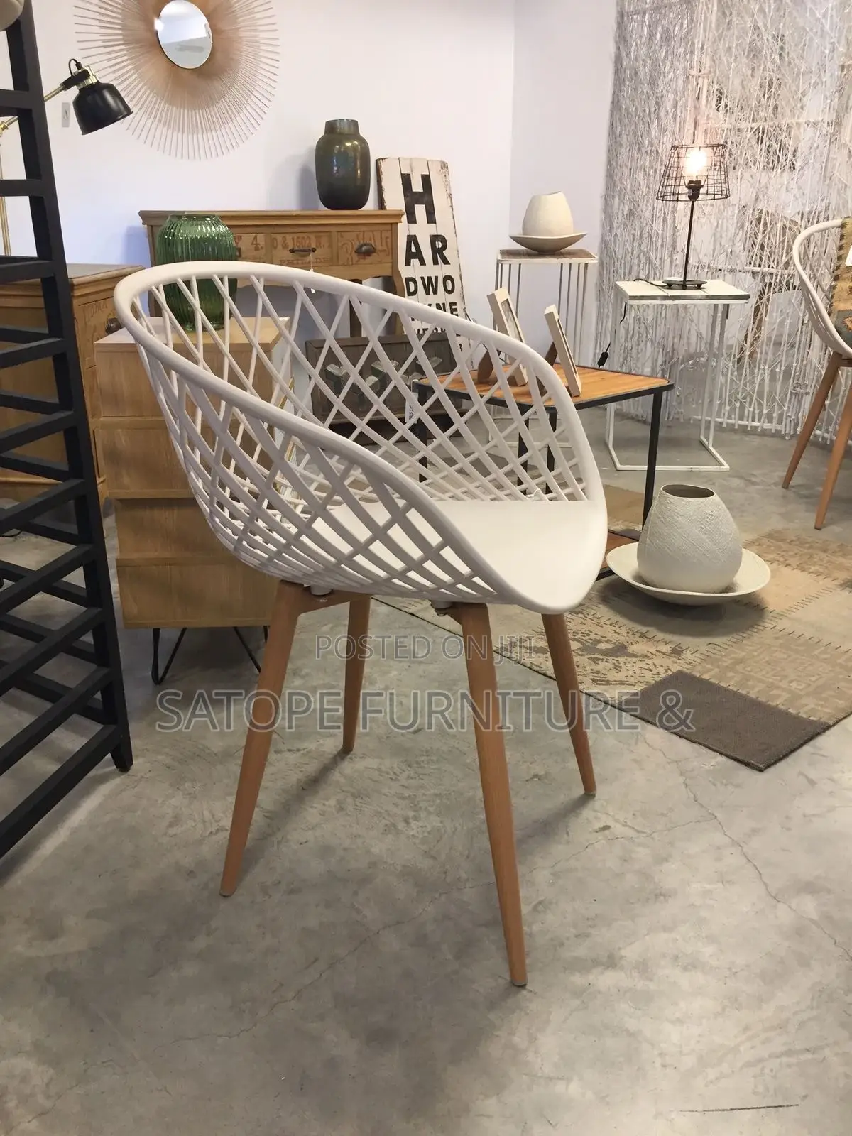 Restaurant Dining Plastic Chair
