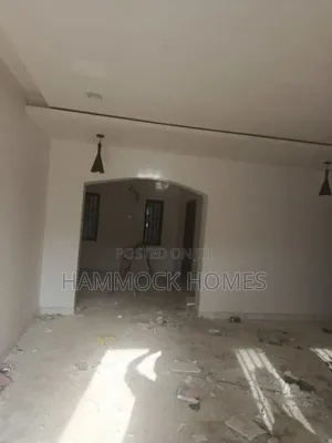 2bdrm Block of Flats in Alegongo Estate, Akobo for rent