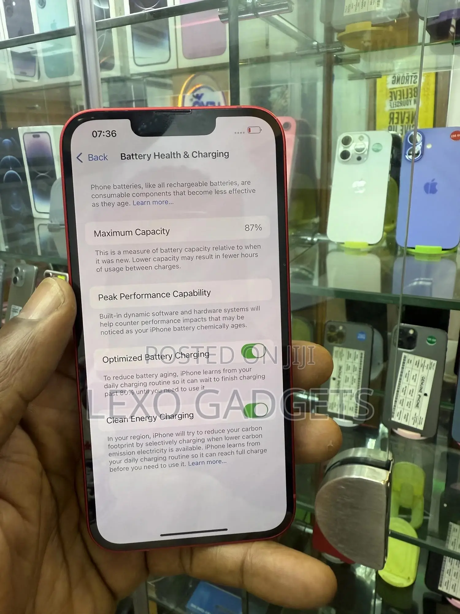 Apple iPhone 13 128 GB Red