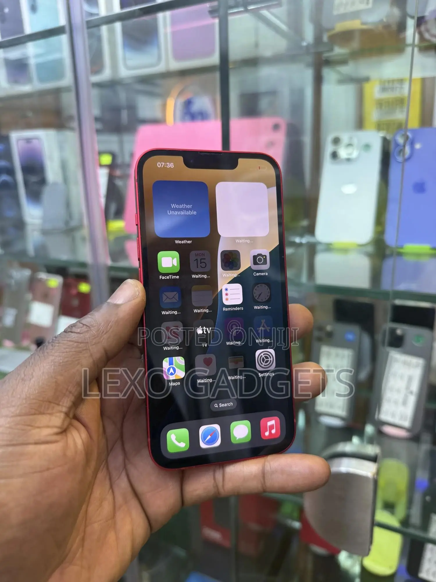 Apple iPhone 13 128 GB Red
