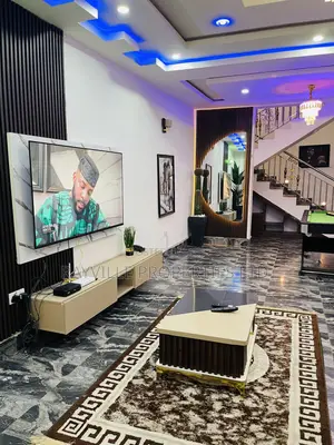 Rayville 4 Bedroom Duplex Apartment