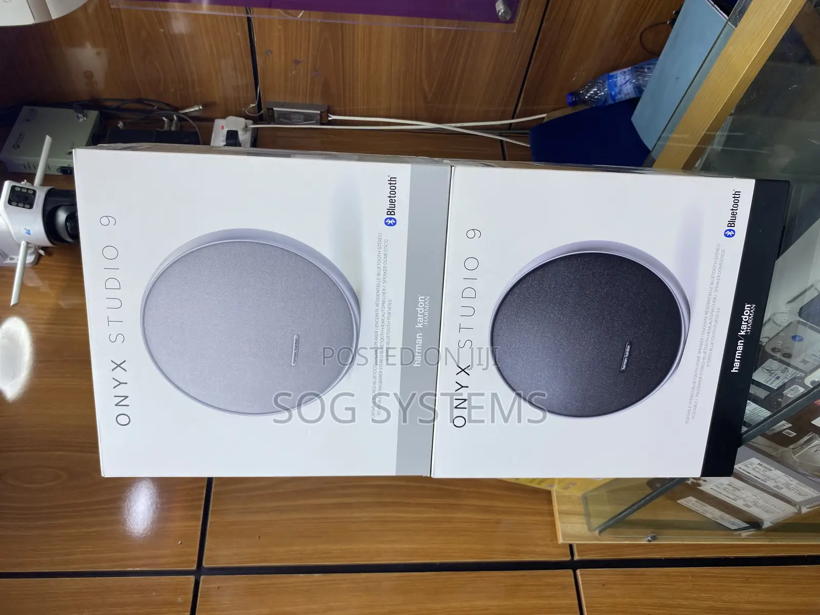 Harmon/ Kardon Onyx Studio 9