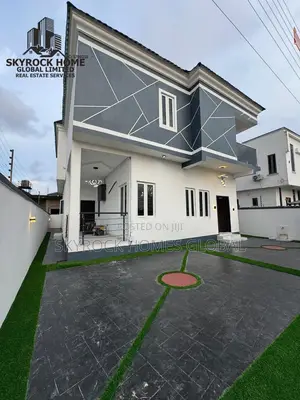 4bdrm Duplex in Thomas Estate for sale