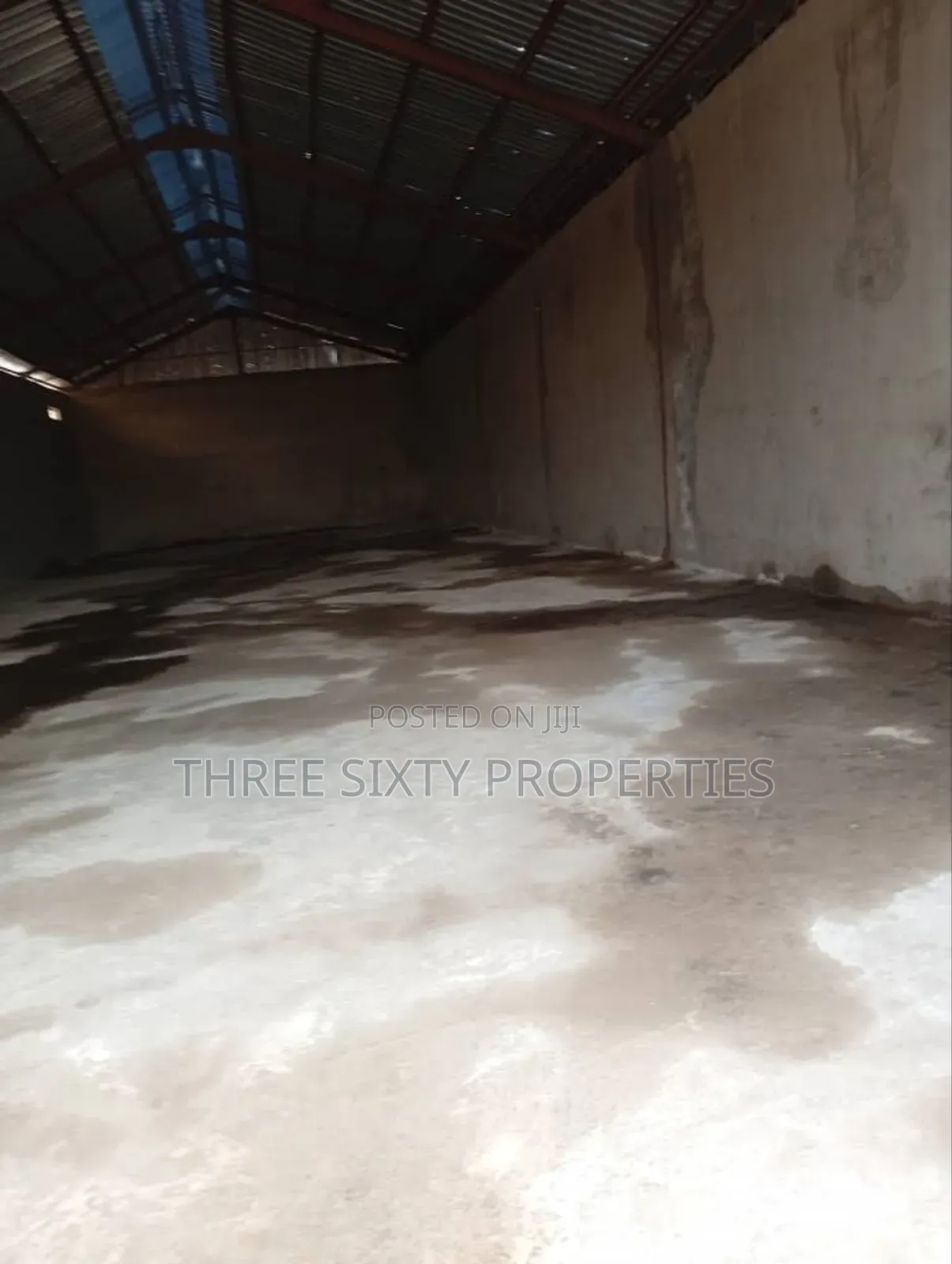 500sqm Warehouse Exclusive Compound