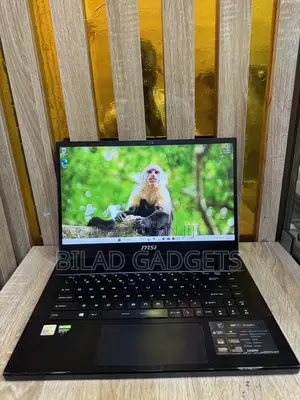 Laptop MSI Stealth GS77 16GB Intel Core I7 SSD 1T