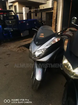Yamaha Majesty 2010 Black