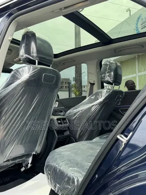 Mercedes-Benz GLE-Class 2021 Blue