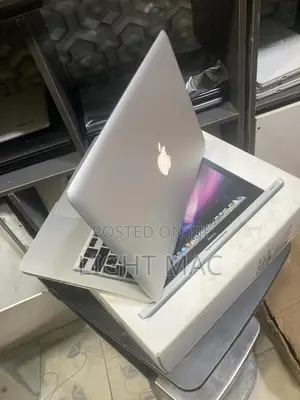Laptop Apple MacBook Pro 8GB Intel Core i5 HDD 500GB