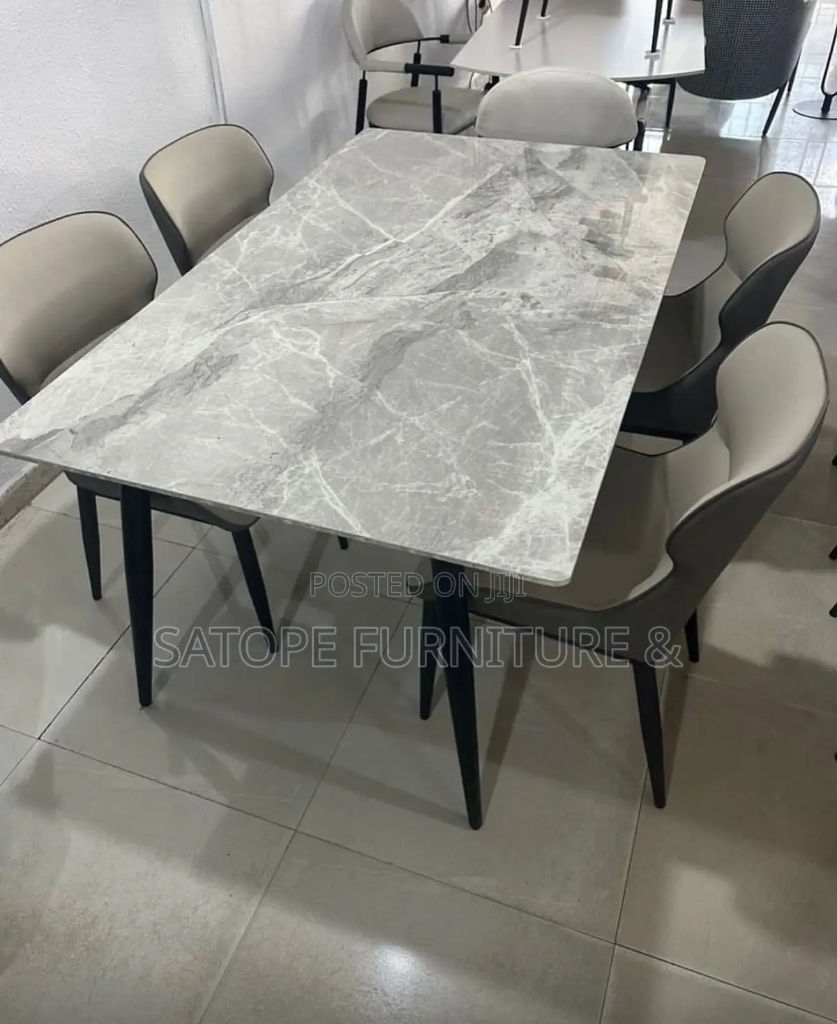 High Quality Dining Set by 4