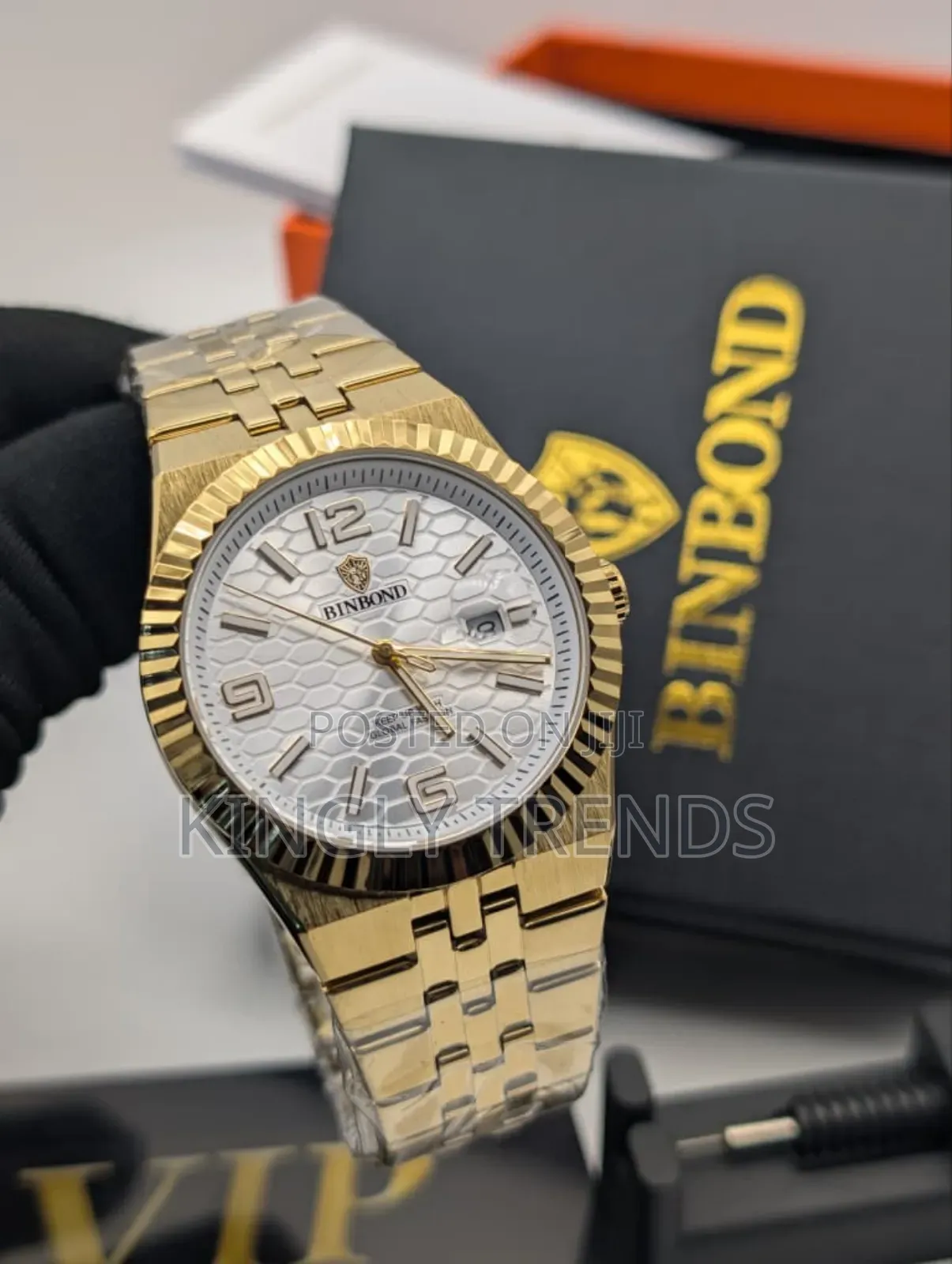 Binbond
Quality Wristwatch