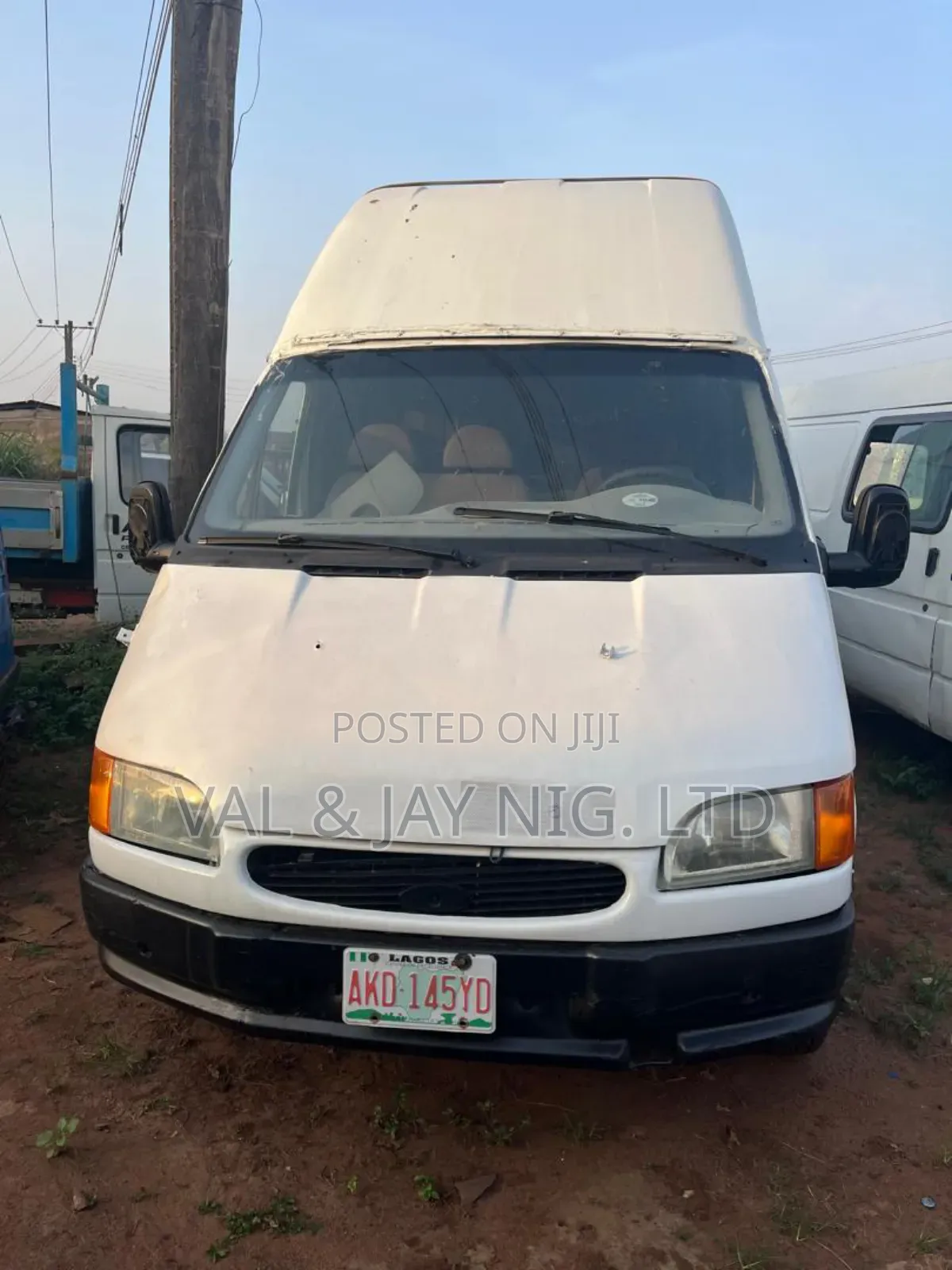 Ford Transit 2001 White
