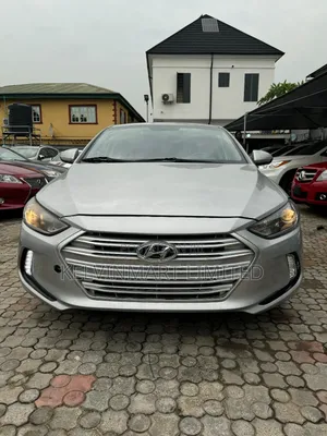 Hyundai Elantra ECO Sedan FWD (1.4L 4cyl 7A) 2017 Silver