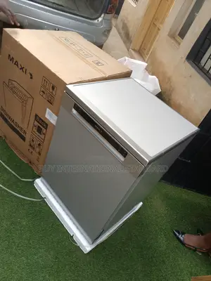 Maxi Dishwasher – New, Excellent Performance