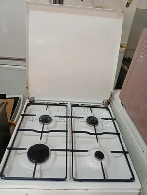 Four Burner Gas Cooker With Electric Oven