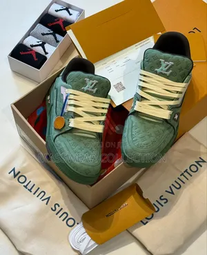 Green Lv Sneakers