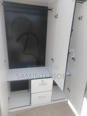 3 Door Well Finished Wardrobes With Drawer
