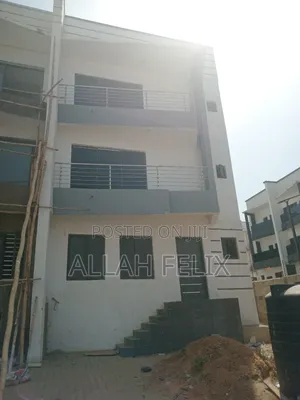 4bdrm Duplex in Zone 4 / Wuse for sale