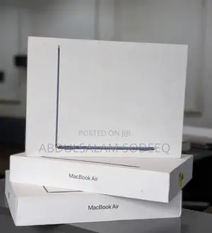 New Laptop Apple MacBook Air 2026 M5 16GB Apple M4 SSD 512GB
