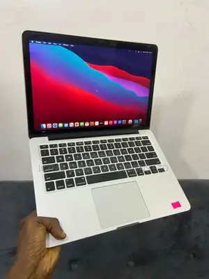 Laptop Apple MacBook Pro 2015 8GB Intel Core i5 SSD 256GB