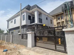 4bdrm Duplex in Nut District for rent