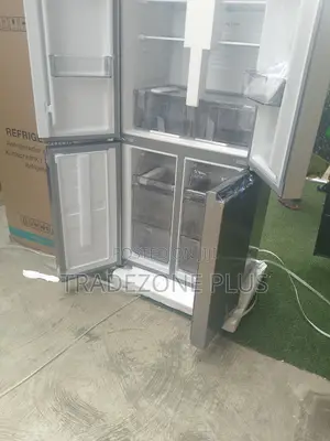 Hisense 392l Refrigerator-“Organized Storage for Organized Lives.”