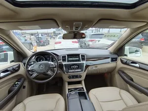 Mercedes-Benz M Class ML350 4dr SUV (3.5L 6cyl 7A) 2015 White