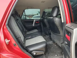 Toyota 4-Runner SR5 4dr SUV 4WD (4.0L 6cyl 5A) 2015 Red