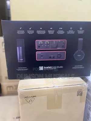 Focusrite Scarlett Solo Studio 4thgen Complete Set