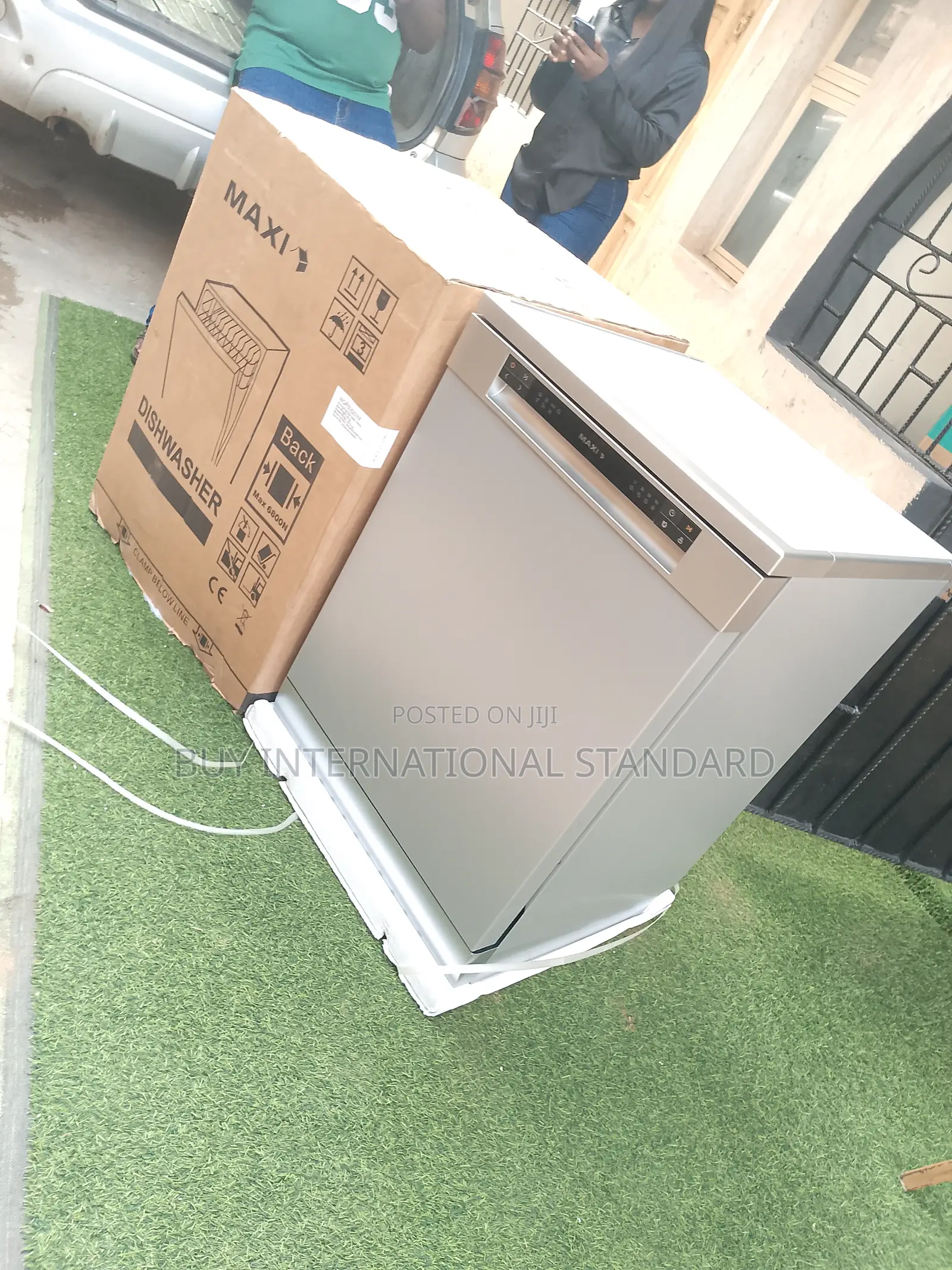 Maxi Dishwasher – New, Kitchen Essential