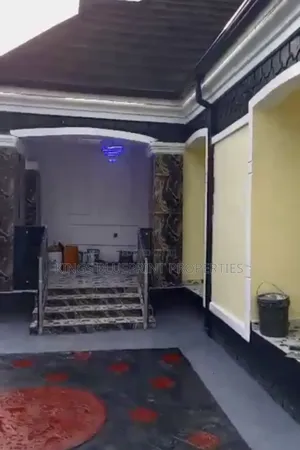 4bdrm Bungalow in Jeddo, Warri for sale