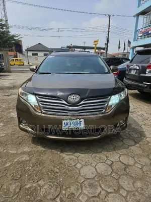 Toyota Venza V6 2010 Brown
