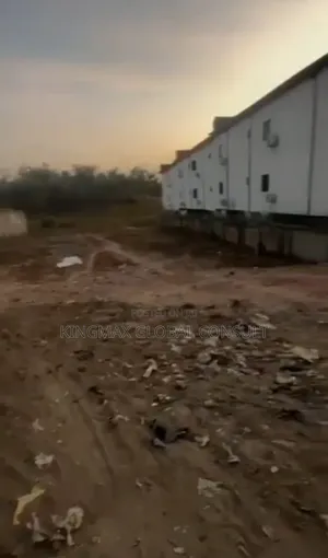 Guzape Main Size: 1,479 SQM Title:C of O : Purpose:Residential