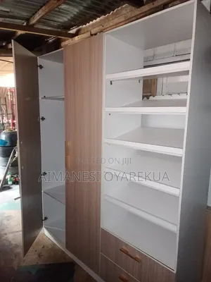 6 Feet Wardrobe