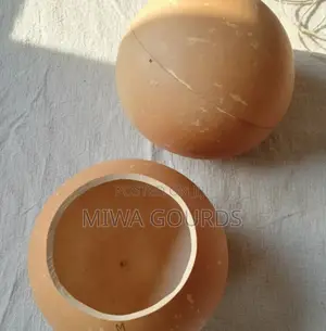 Plain Calabashes. (1l, 5l, 10l, 15l, 20l)
