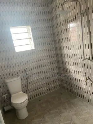 3bdrm Apartment in Mogonna, Akala Express for rent