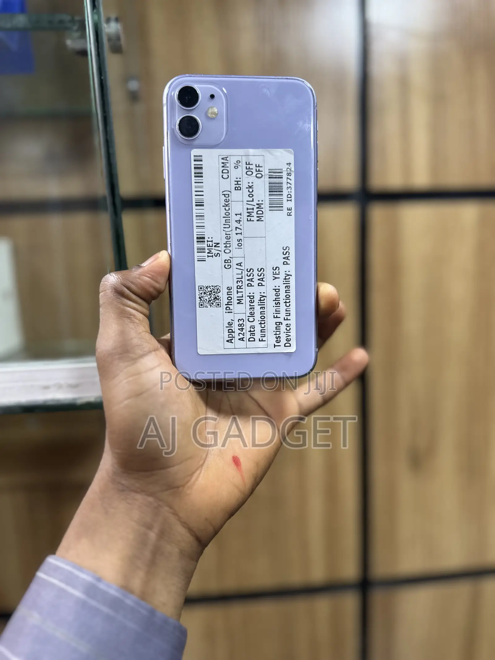 Apple iPhone 11 64 GB Purple