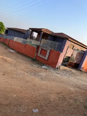 Furnished 3bdrm Duplex in Oriya, CHallenge / Ibadan for sale