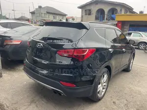 Hyundai Santa Fe 2014 Black