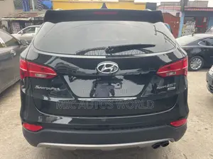 Hyundai Santa Fe 2014 Black