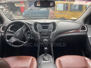 Hyundai Santa Fe 2014 Black