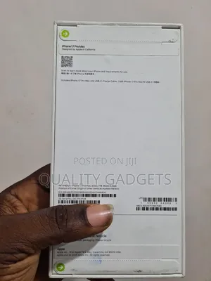 New Apple iPhone 17 Pro Max 1 TB Silver
