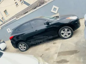 Hyundai Tucson GLS FWD 2012 Black