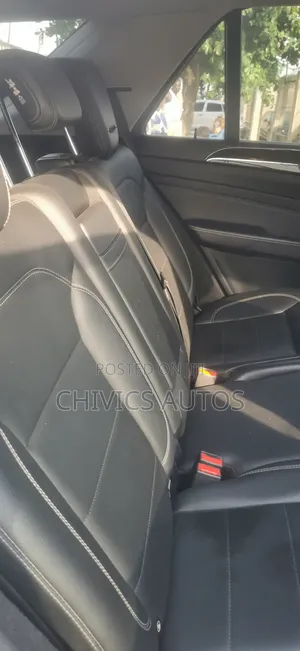 Mercedes-Benz 1722 2013 Gray