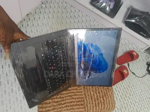 New Laptop Lenovo 8GB Intel Core I3 SSD 256GB
