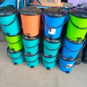10l Durable Multicolor Pedal Waste/Trash Bin