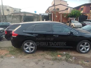 Toyota Venza AWD 2010 Black