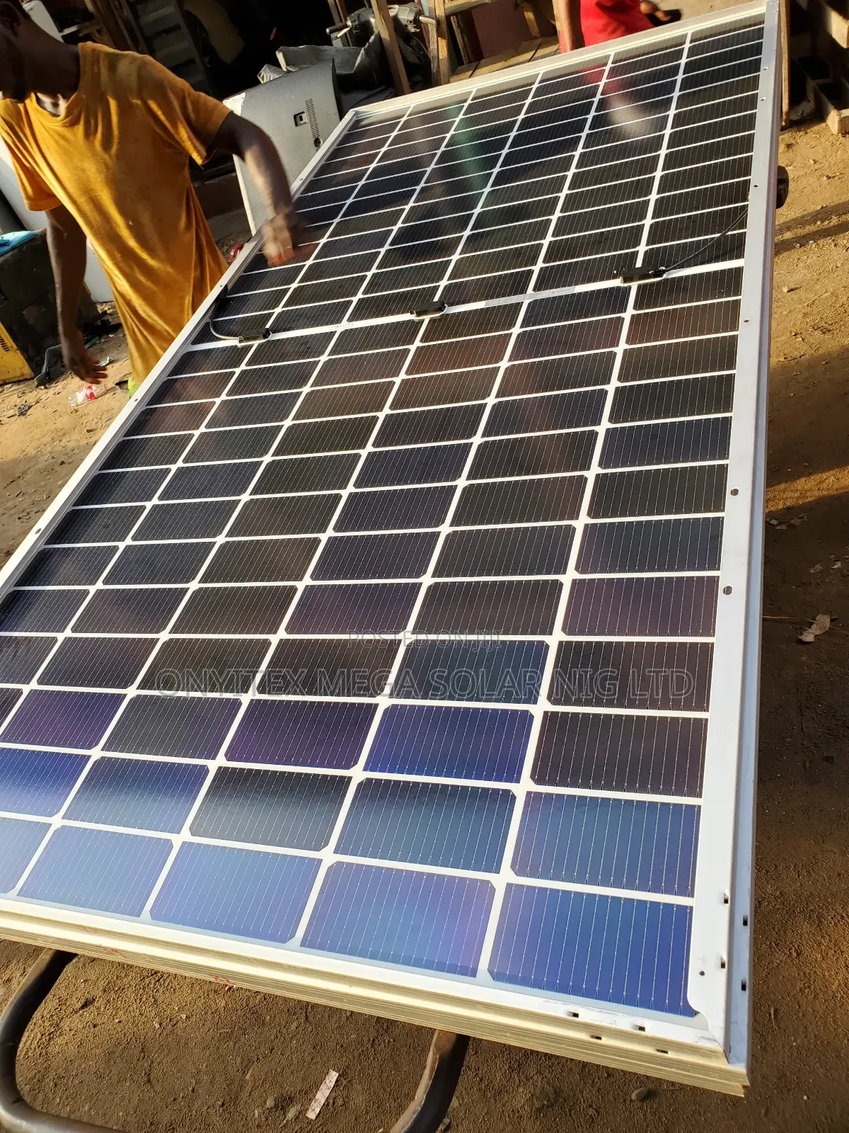 Bificials Solar Panel 650watts