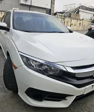 Honda Civic 2017 White